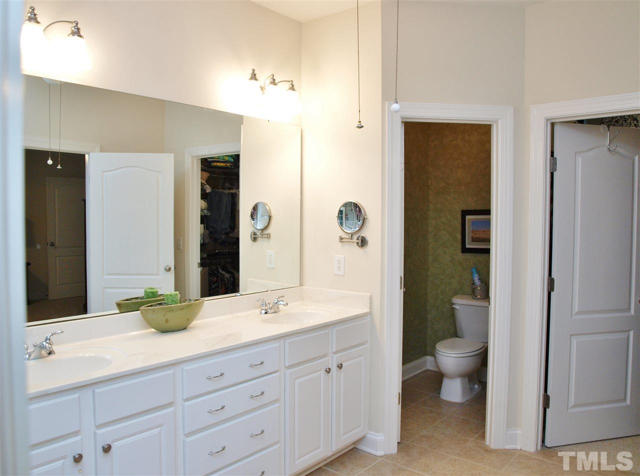 10128 Darling Street Raleigh, NC 27613 - Photo 14 of 30