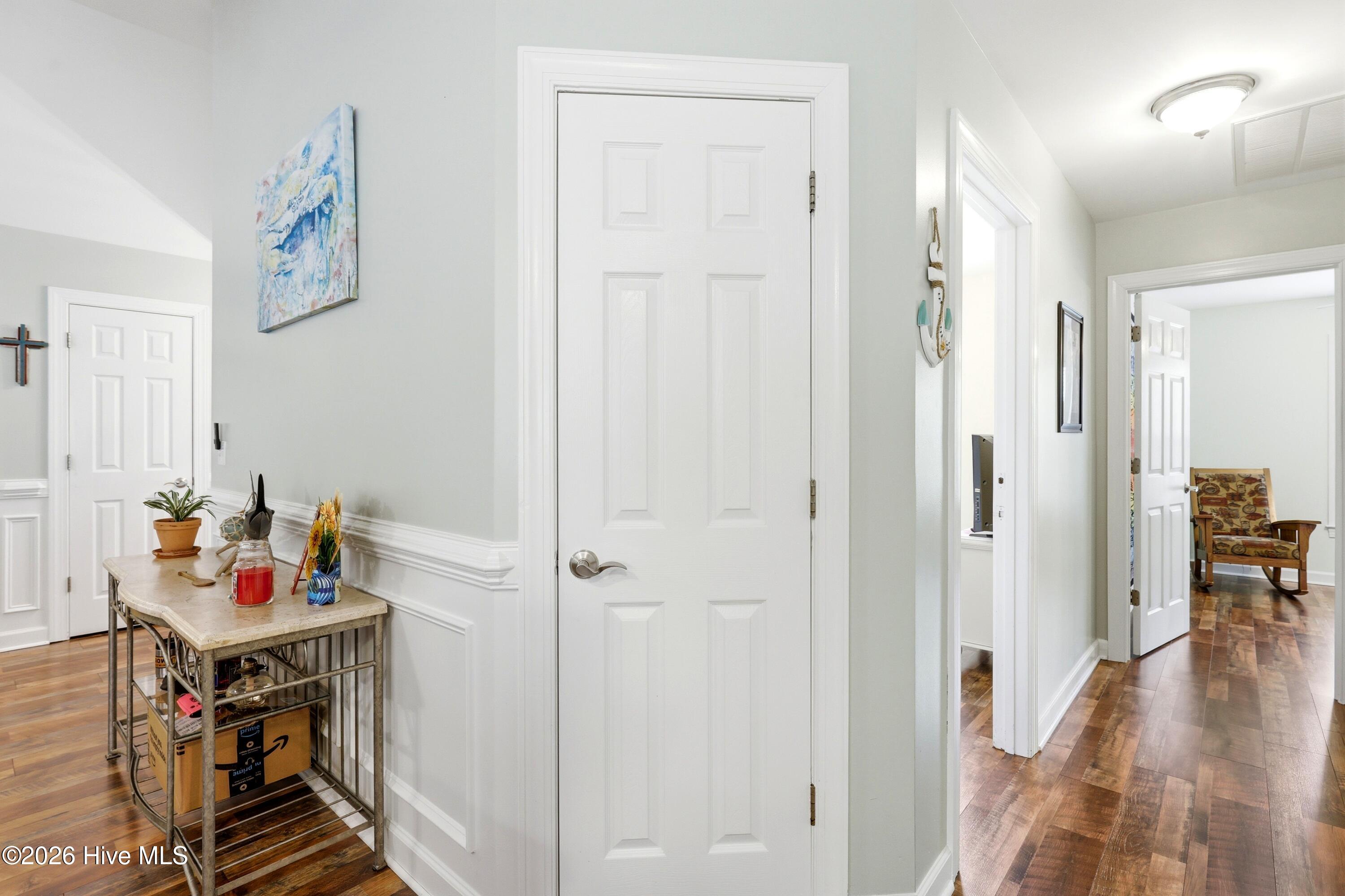 117 Cedar Tree Lane Southwest Calabash, NC 28467 - Photo 21 of 48 Hallway view.