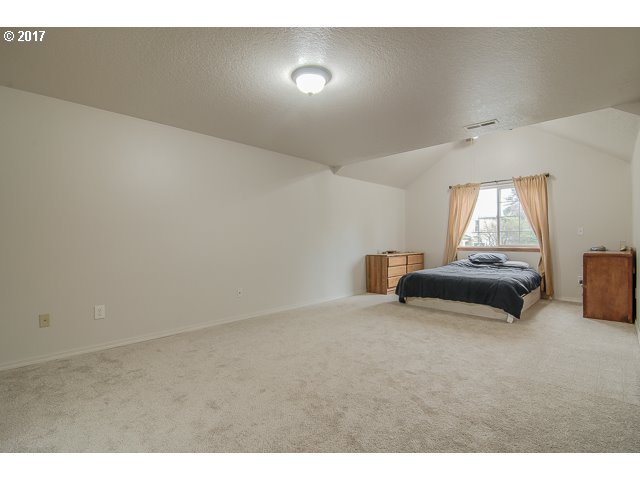 240 South Township Road Canby, OR 97013 - Photo 10 of 25 Bedroom, Primary