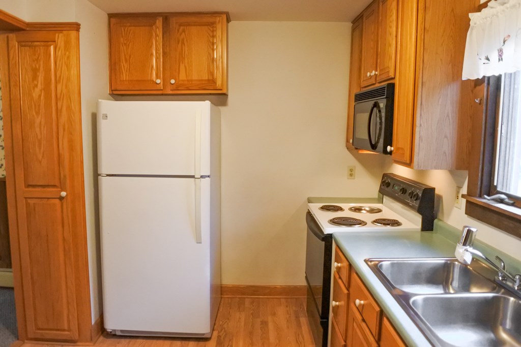 164 Granger Street Rutland, VT 05701 - Photo 4 of 40