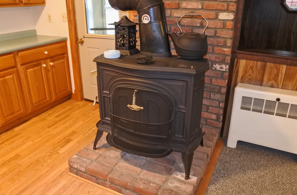 164 Granger Street Rutland, VT 05701 - Photo 6 of 40