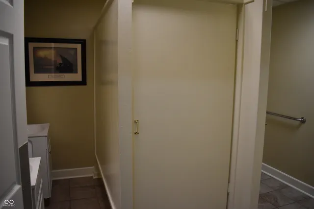 $850,000 | 216 Parkway Avenue, Indianapolis, IN 46225