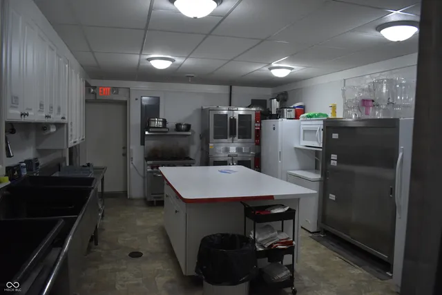 $850,000 | 216 Parkway Avenue, Indianapolis, IN 46225