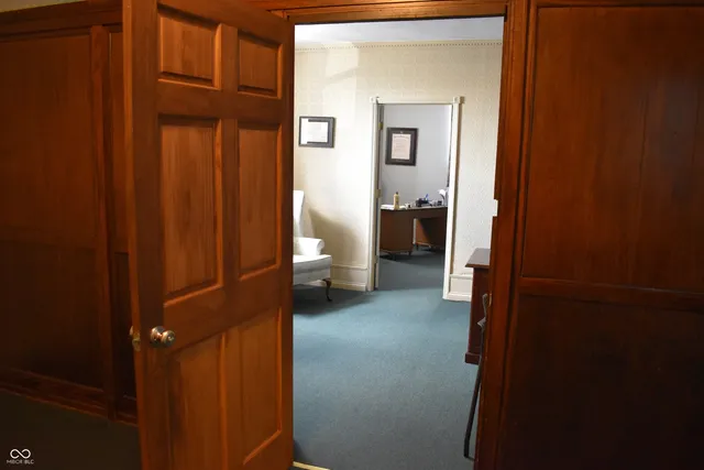 $850,000 | 216 Parkway Avenue, Indianapolis, IN 46225