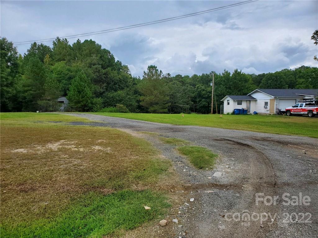 3305 Drake Road Midland, NC 28107 - Photo 4 of 4