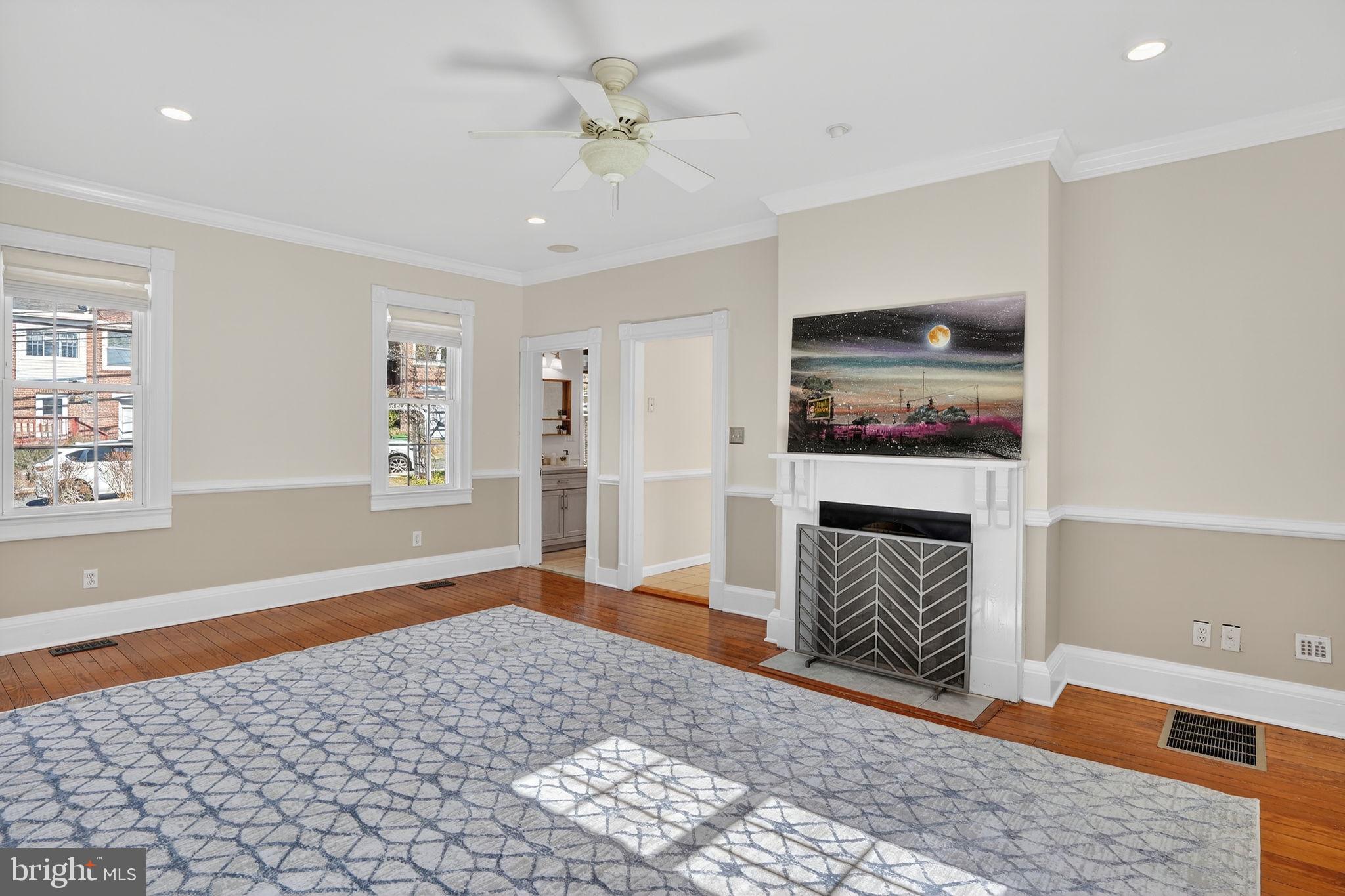 1007 Roland Heights Avenue Baltimore, MD 21211 - Photo 38 of 78 1st floor living room