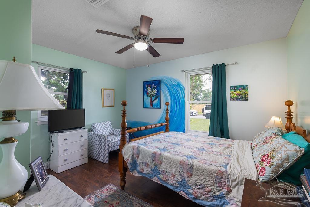 3950 Plum Road Pensacola, FL 32504 - Photo 13 of 27