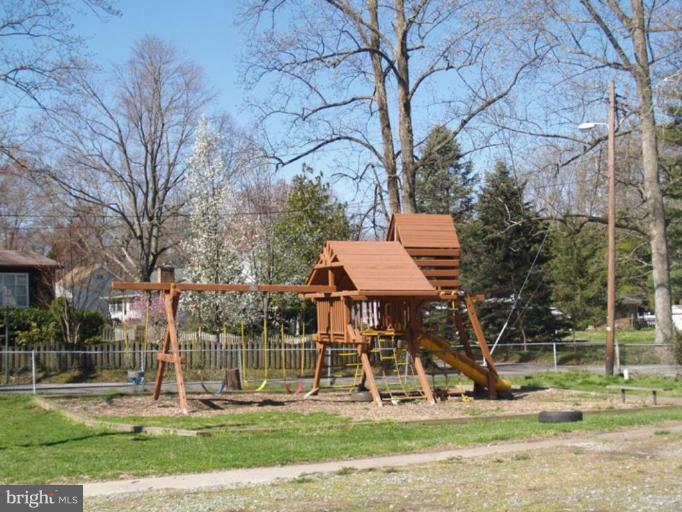 200 Park Road Riva, MD 21140 - Photo 20 of 20 Community Playground