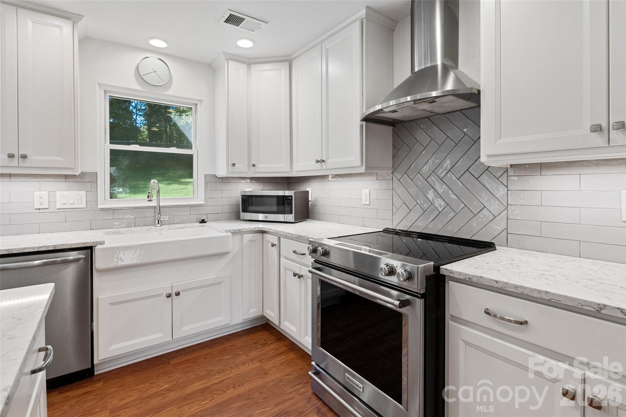 3301 Rillet Court Charlotte, NC 28269 - Photo 14 of 40 Gallery Image 14
