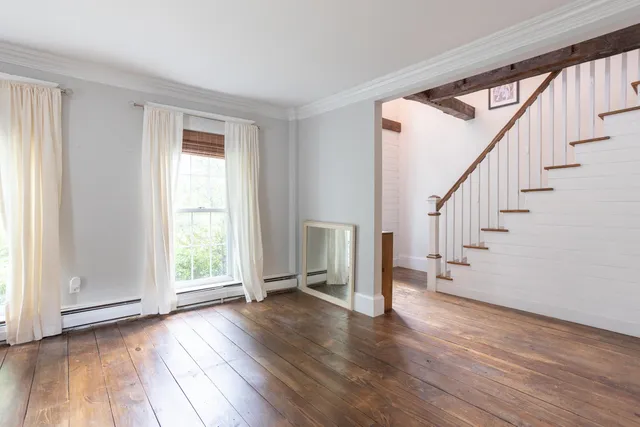 $1,000,000 | 77 Broad Street, Hollis, NH 03049