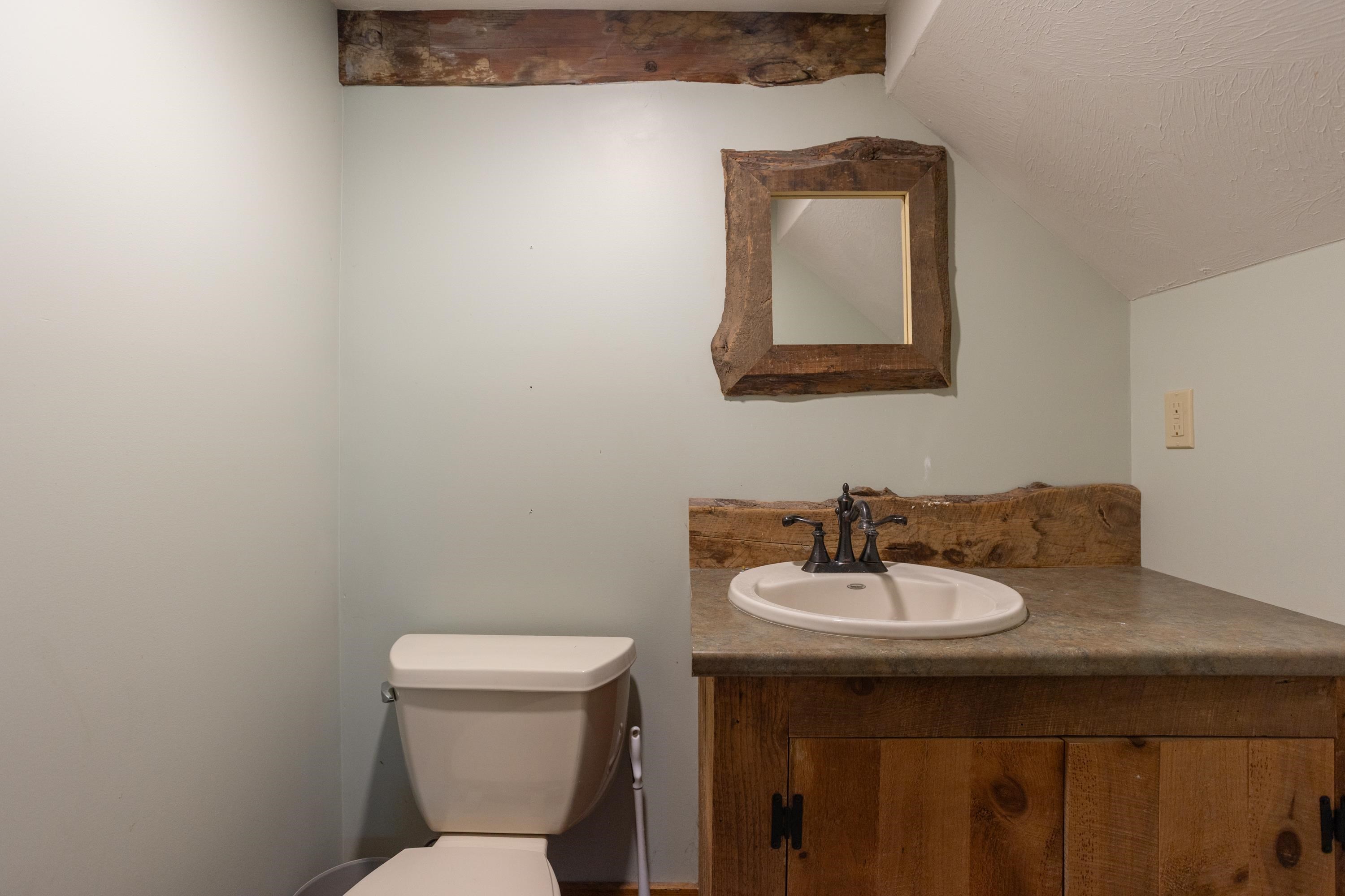 77 Broad Street Hollis, NH 03049 - Photo 33 of 47