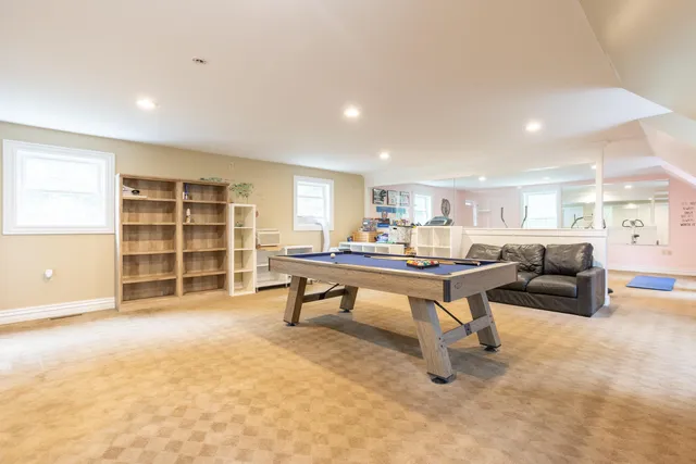 $1,000,000 | 77 Broad Street, Hollis, NH 03049