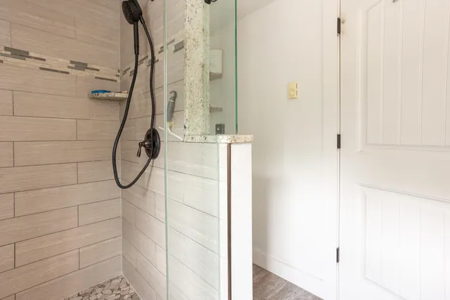 $1,000,000 | 77 Broad Street, Hollis, NH 03049