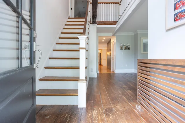 $1,000,000 | 77 Broad Street, Hollis, NH 03049