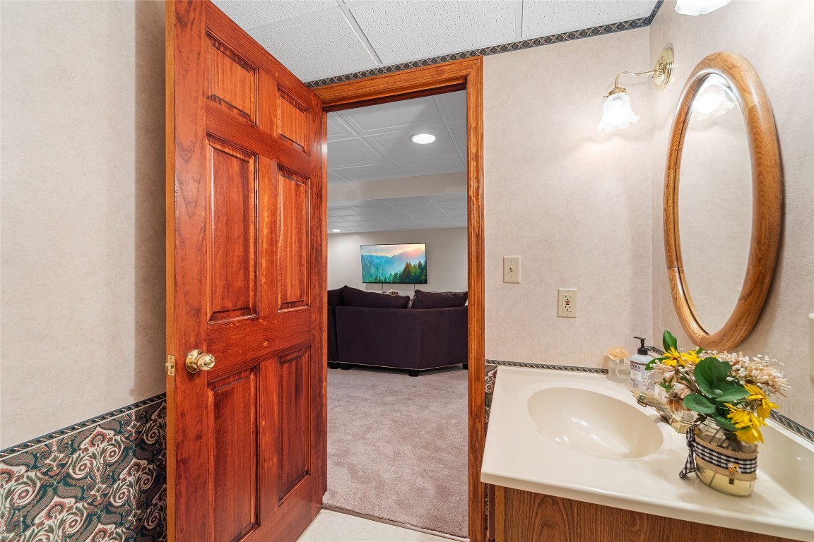 308 Ridgefield Road Endicott, NY 13760 - Photo 40 of 46 Gallery Image 40