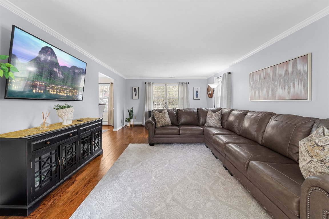 308 Ridgefield Road Endicott, NY 13760 - Photo 5 of 46 Gallery Image 5