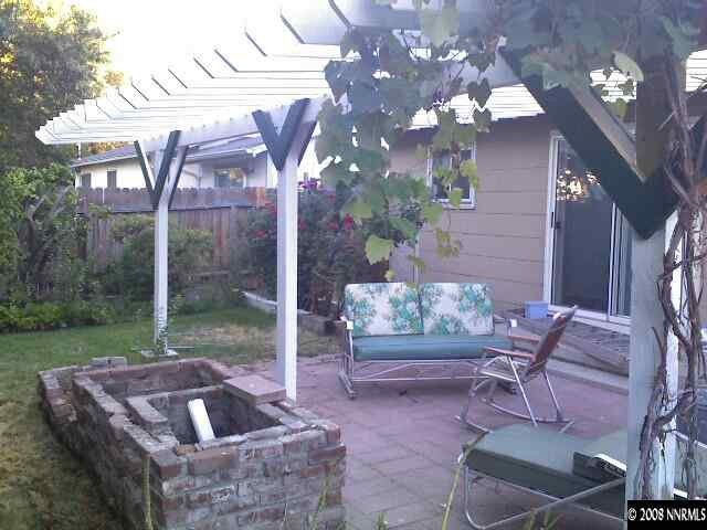 4530 Almond Drive Reno, NV 89502 - Photo 2 of 3 Photo 2