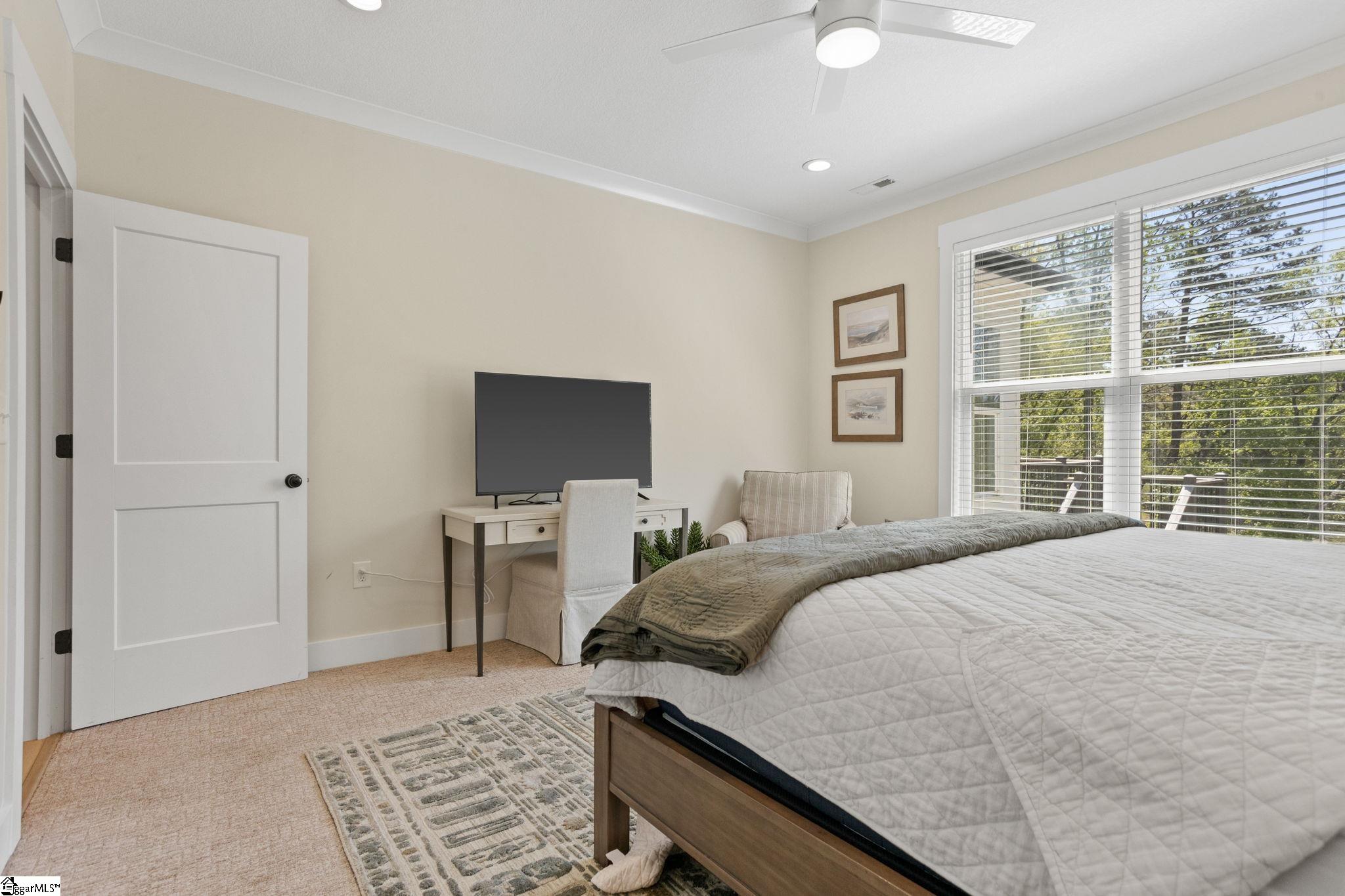 105 Lakeforest Drive Greer, SC 29651 - Photo 19 of 48