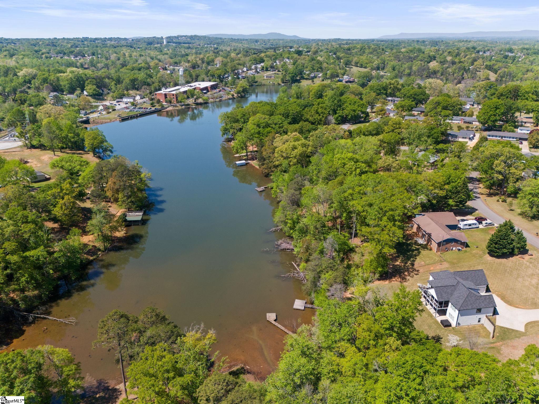 105 Lakeforest Drive Greer, SC 29651 - Photo 43 of 48