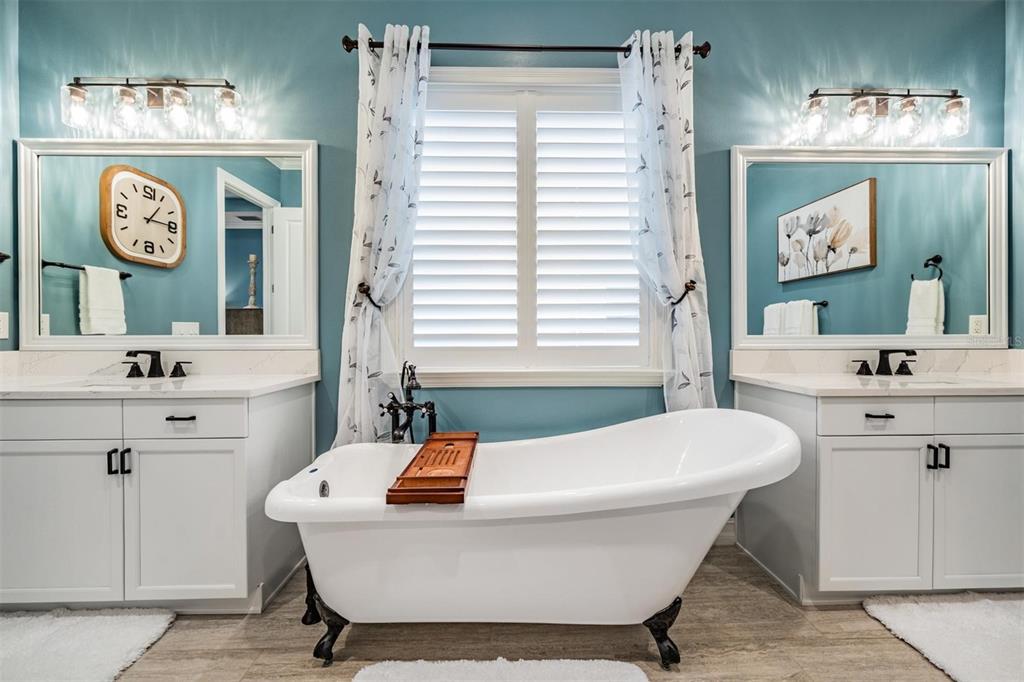 28700 Corbara Place Wesley Chapel, FL 33543 - Photo 27 of 61