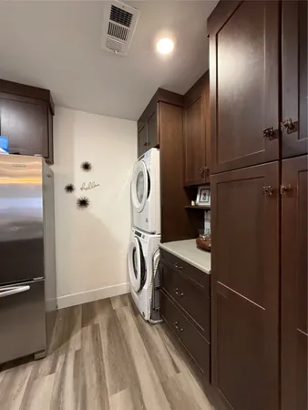 a view of utility room