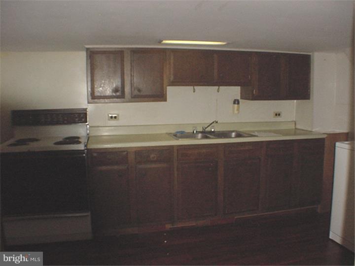 2222 Edgely Road Levittown, PA 19057 - Photo 15 of 21 Basement - Finished