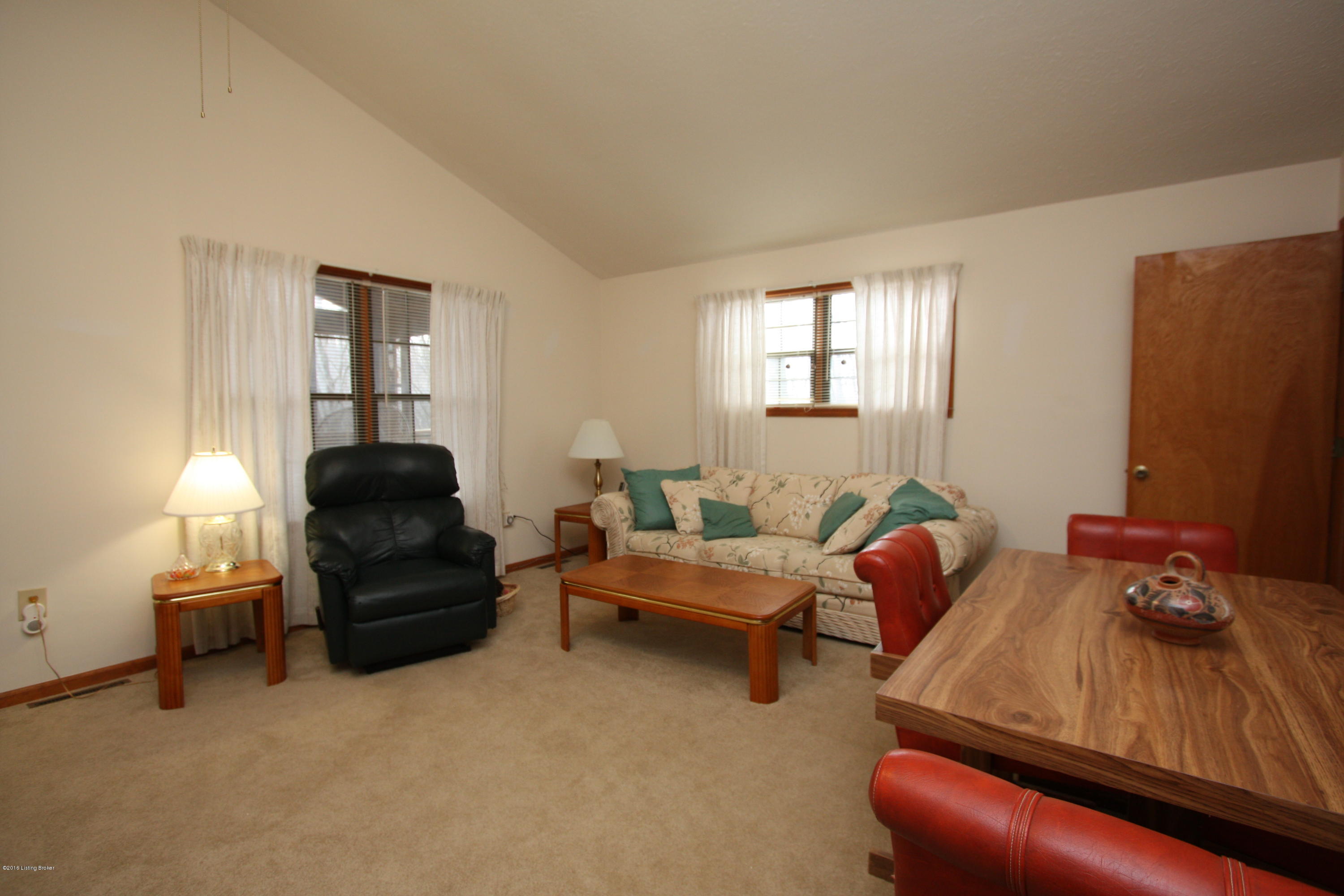 504 Penn Run Road Bee Spring, KY 42207 - Photo 18 of 41 greatroom4