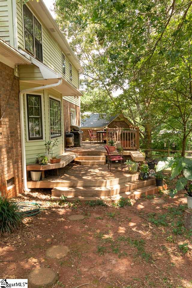 46 Cobblestone Road Greenville, SC 29615 - Photo 11 of 34 Gallery Image 11