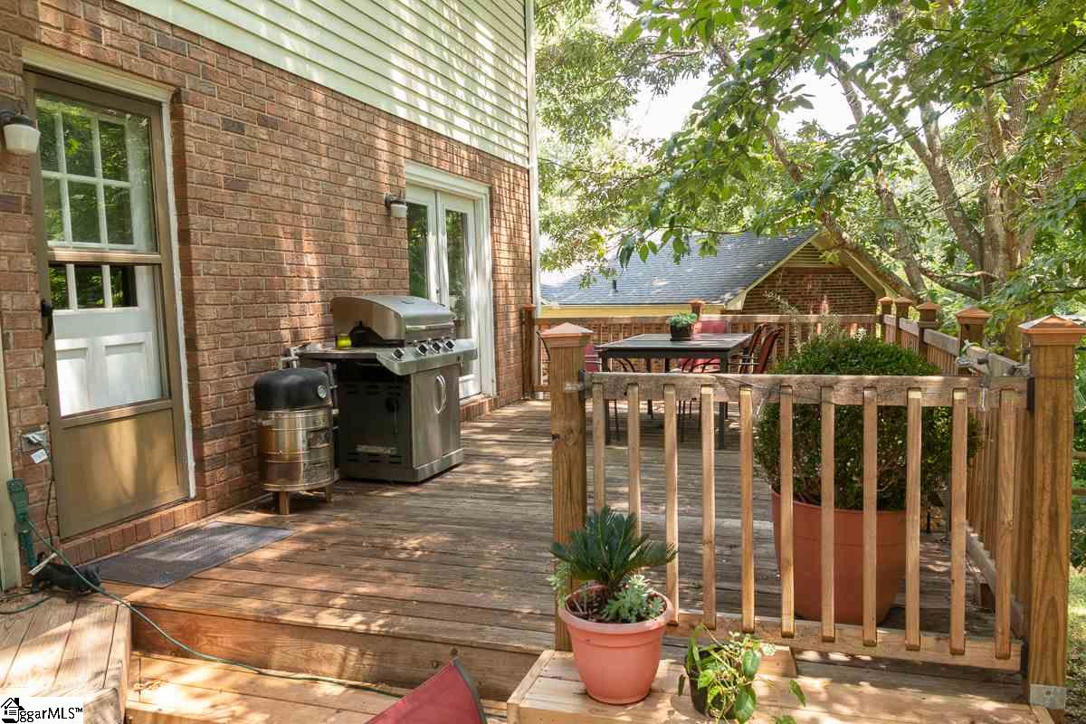 46 Cobblestone Road Greenville, SC 29615 - Photo 13 of 34 Gallery Image 13