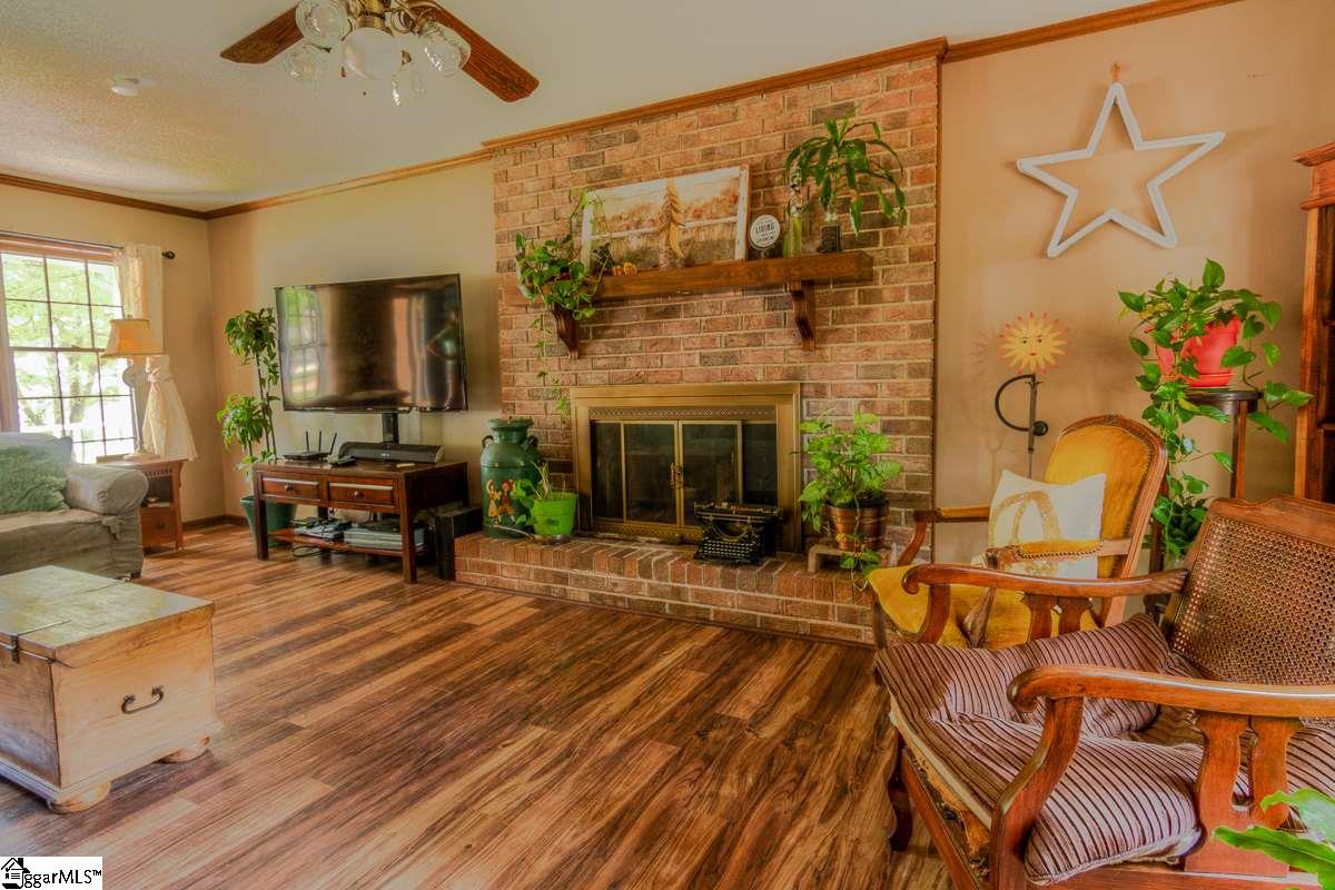 46 Cobblestone Road Greenville, SC 29615 - Photo 19 of 34 Gallery Image 19
