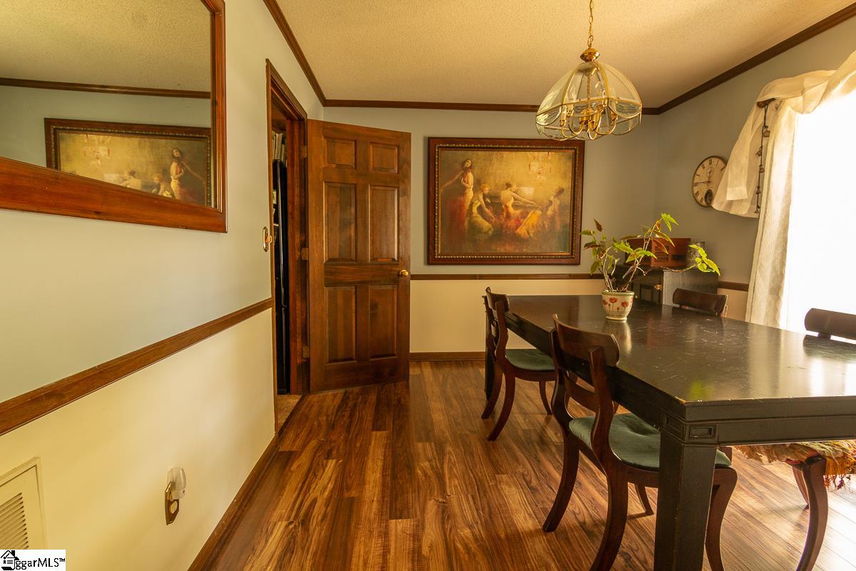 46 Cobblestone Road Greenville, SC 29615 - Photo 20 of 34 Gallery Image 20