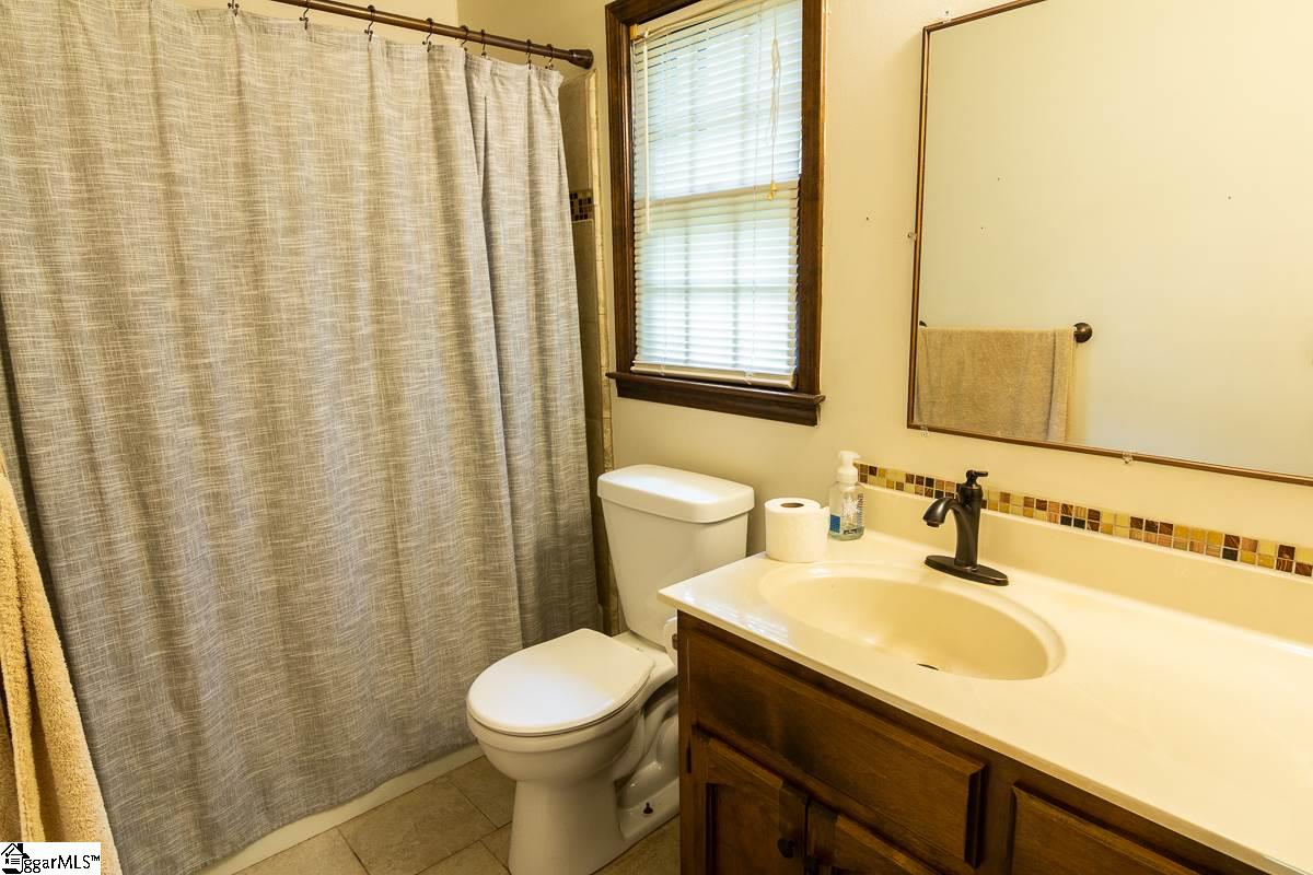 46 Cobblestone Road Greenville, SC 29615 - Photo 28 of 34 Gallery Image 28