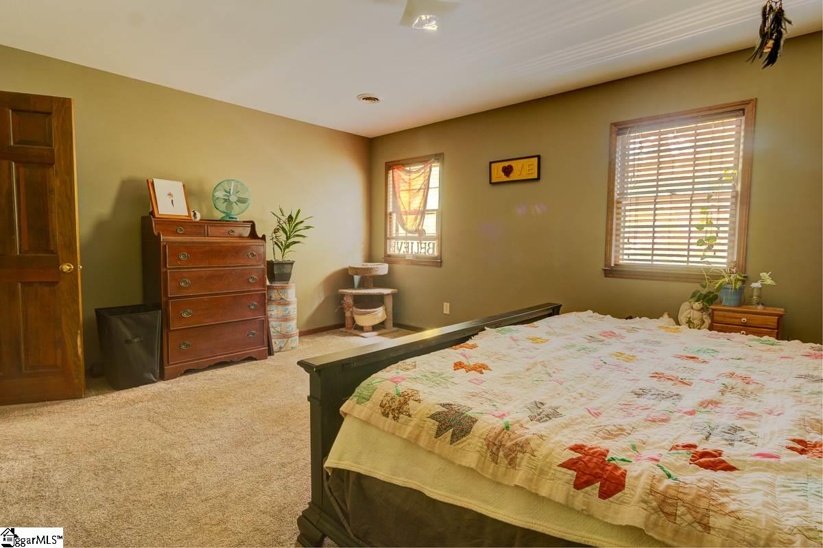46 Cobblestone Road Greenville, SC 29615 - Photo 30 of 34 Gallery Image 30