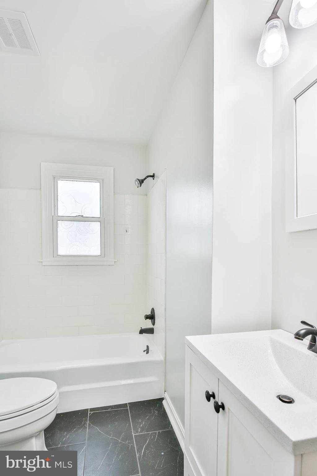 1356 Pierce Road Berryville, VA 22611 - Photo 20 of 45 Glamorous marble tile floors