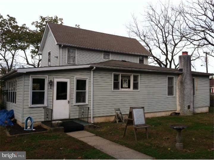 1601 Blue Bell Road Williamstown, NJ 08094 - Photo 3 of 8