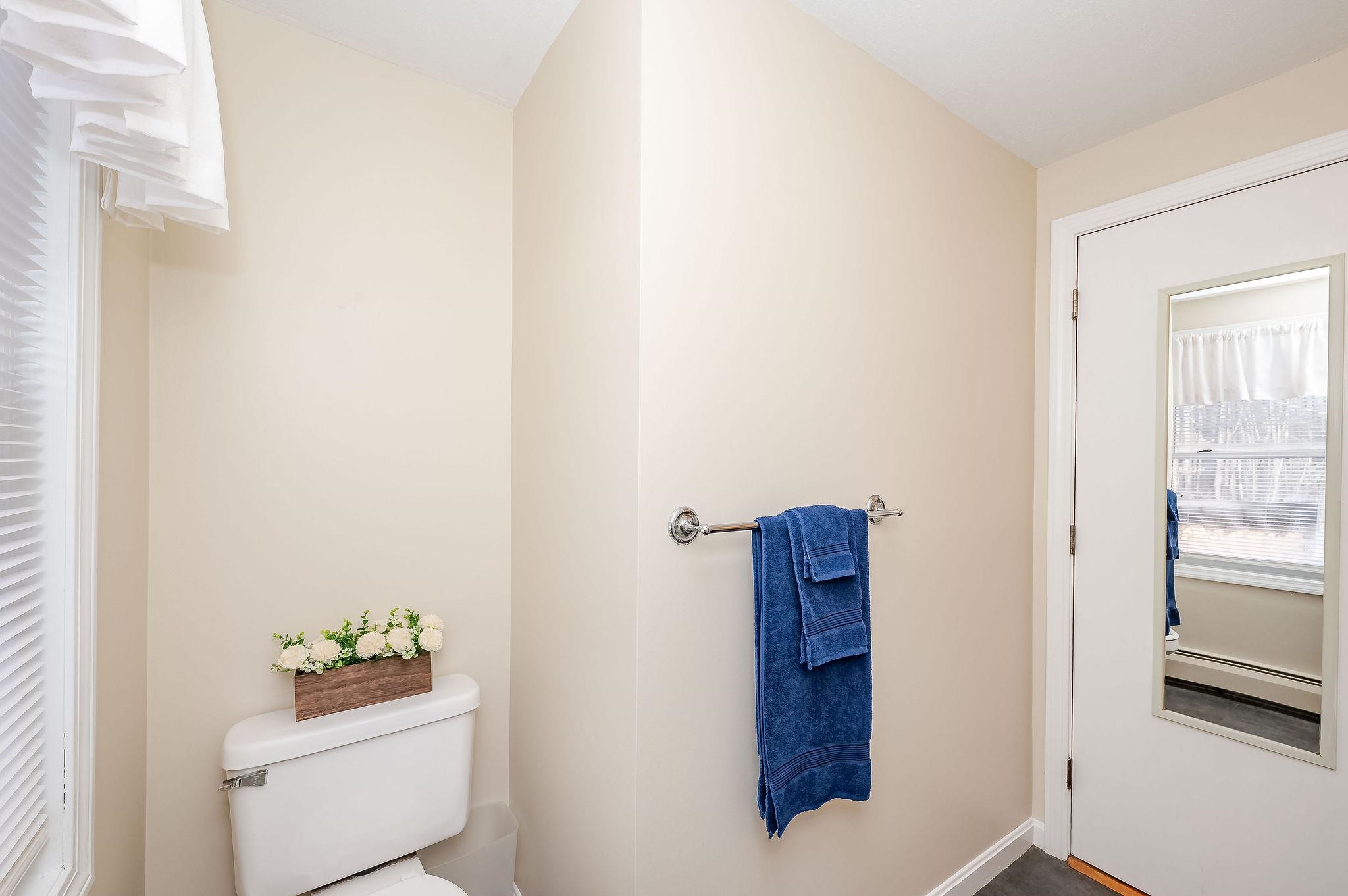 119 Scrabble Road Brentwood, NH 03833 - Photo 24 of 31 Gallery Image 24