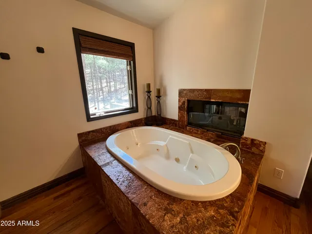 a view of livingroom with furniture and window