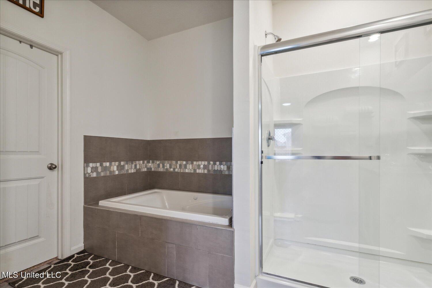 8833 Ruth Ann Cove Southaven, MS 38671 - Photo 17 of 28 19-19-1591848w-8833 Ruth Ann Cv
