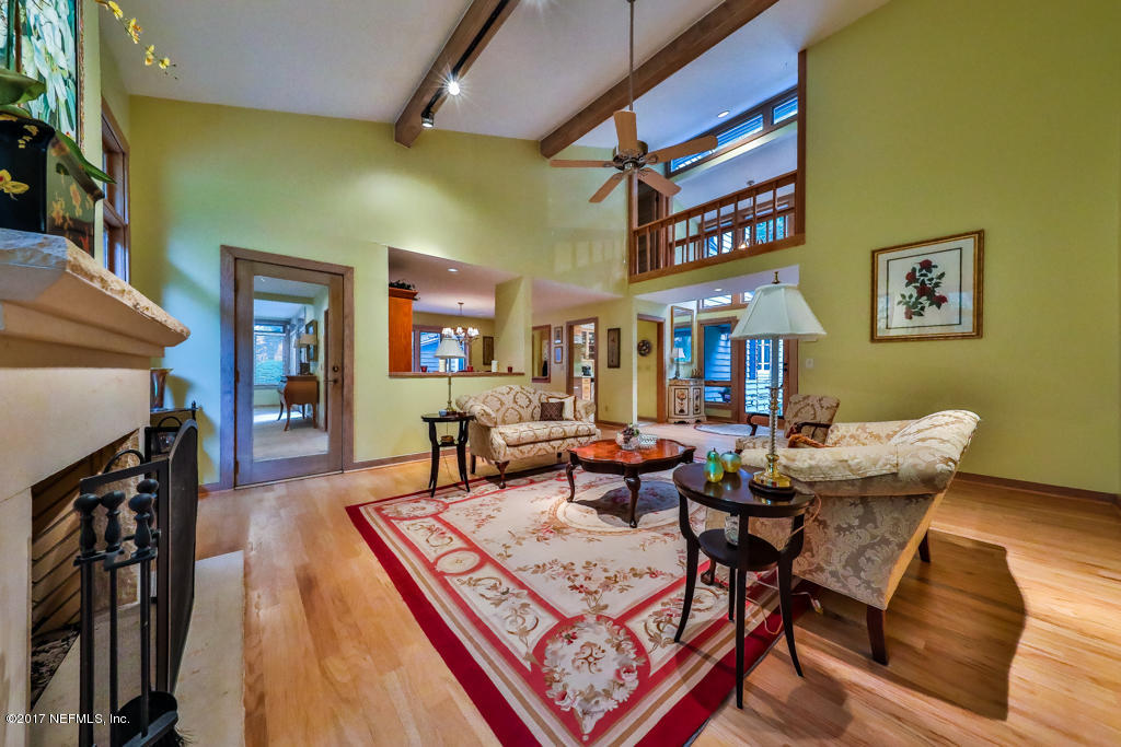 1638 Mandarin Manor Road Jacksonville, FL 32223 - Photo 8 of 53 2 story ceilings