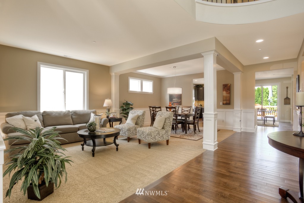 18024 46th Drive Southeast, Unit 24 Bothell, WA 98012 - Photo 3 of 25 Gallery Image 3