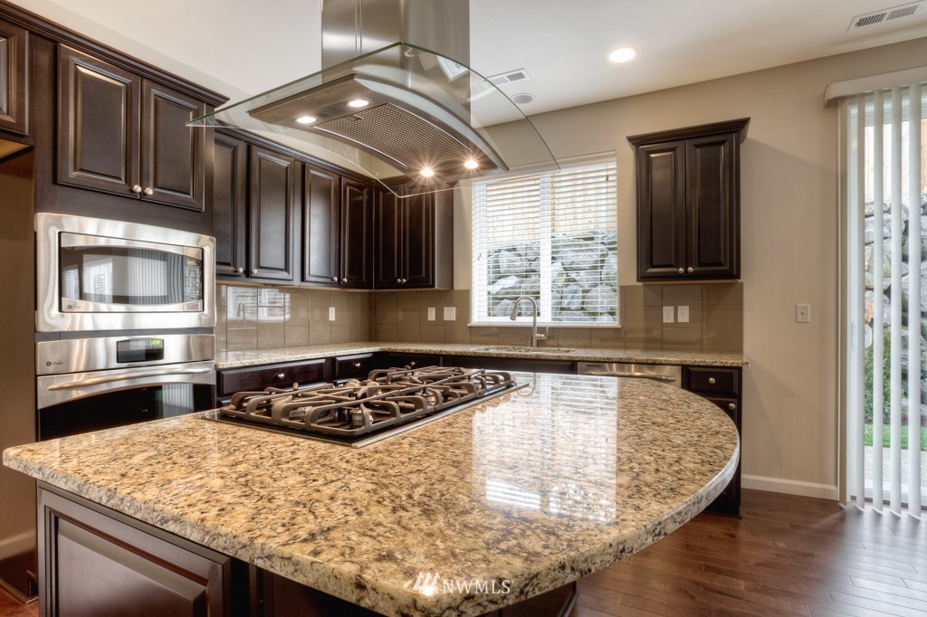 18024 46th Drive Southeast, Unit 24 Bothell, WA 98012 - Photo 9 of 25 Gallery Image 9