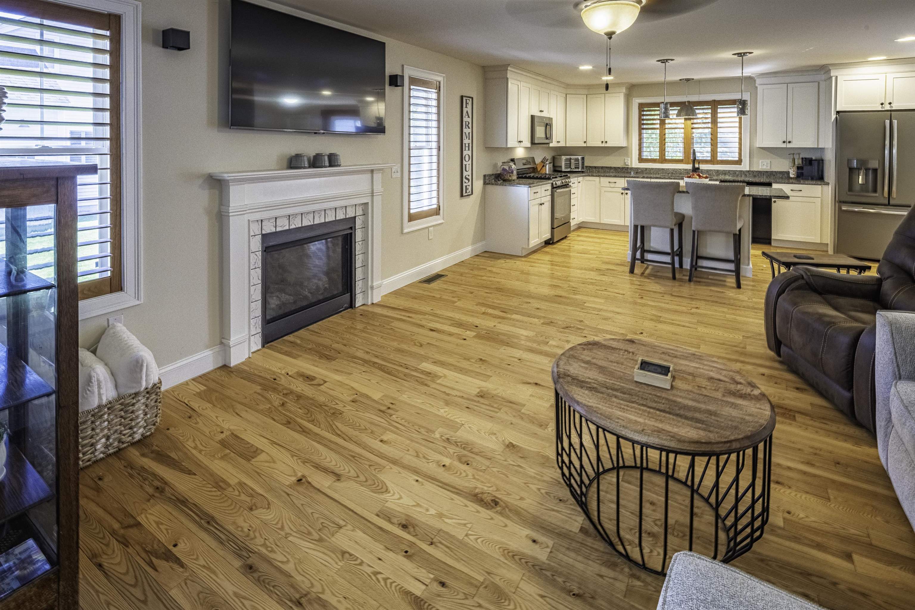 134 Emerald Lane Dover, NH 03820 - Photo 9 of 36