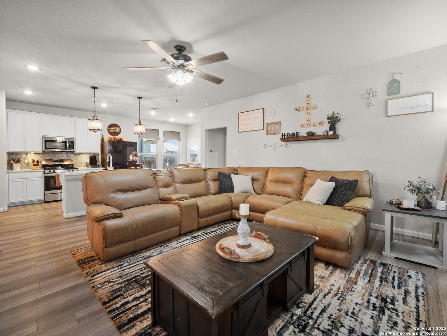 9110 Devils River Converse, TX 78109 - Photo 6 of 35