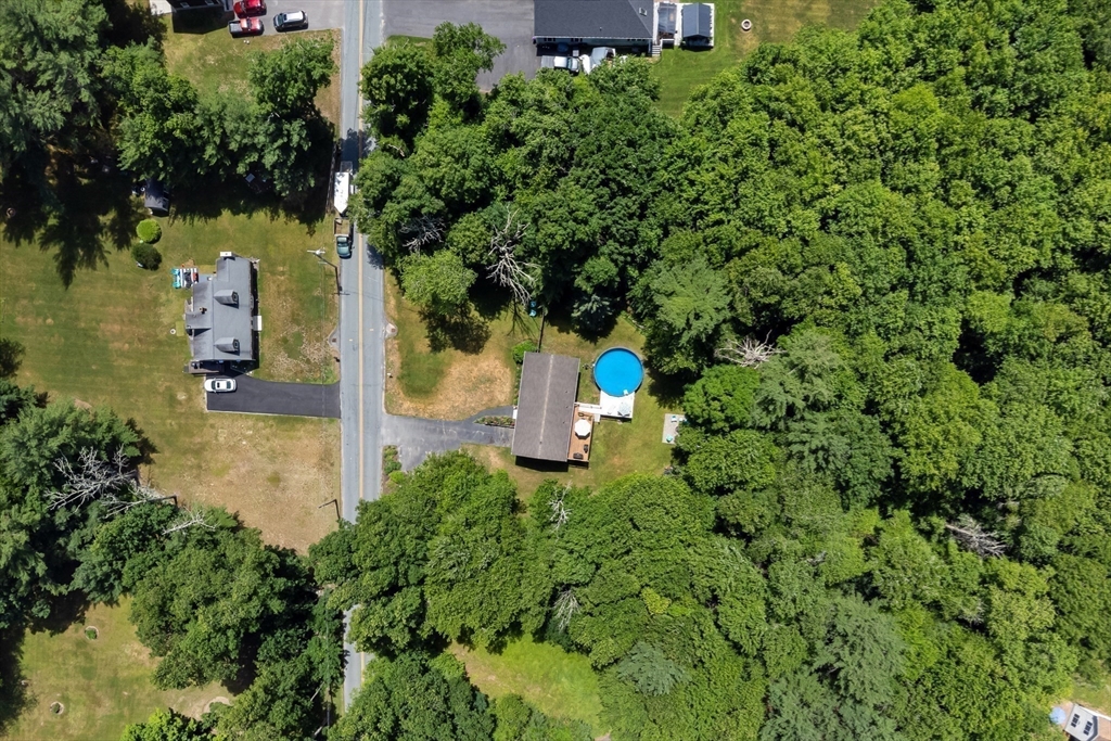 77 Locust Street Freetown, MA 02702 - Photo 35 of 37