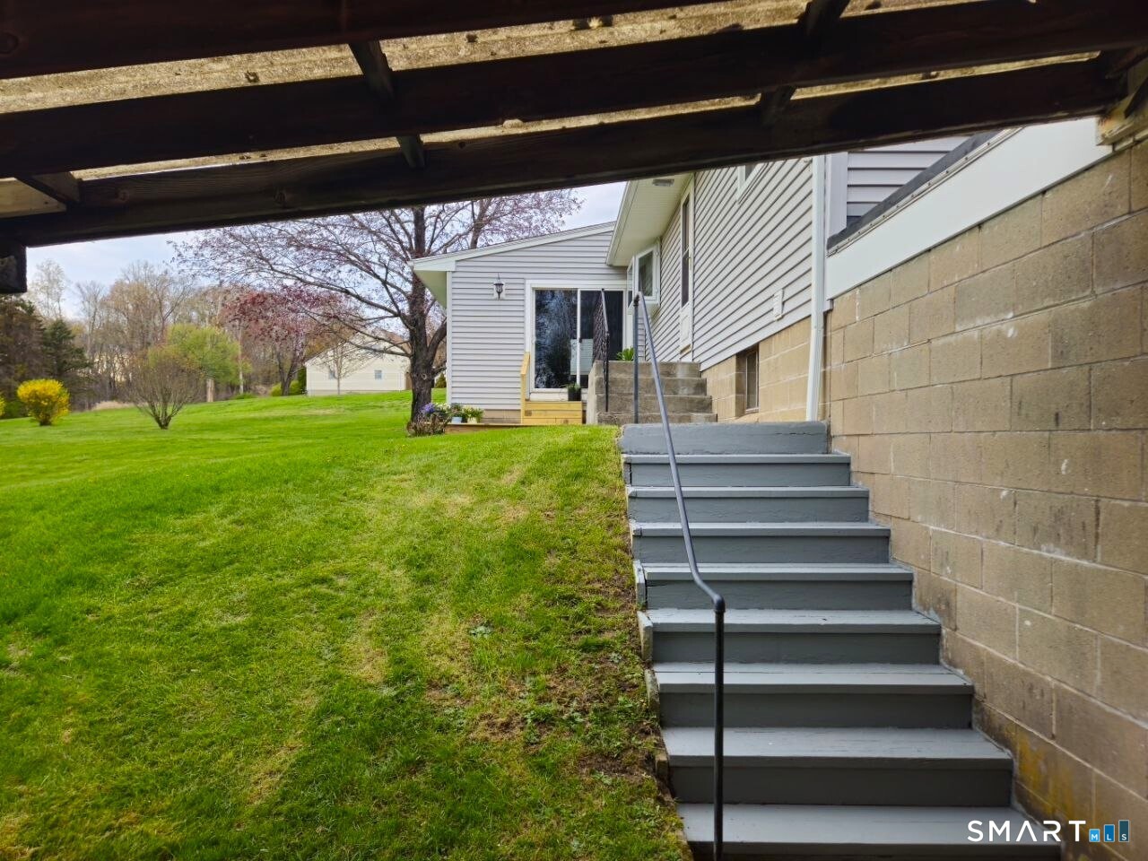 245 East Plymouth Road Plymouth, CT 06786 - Photo 35 of 40