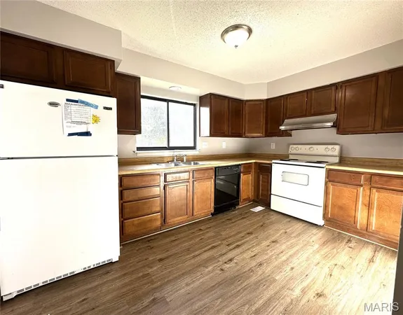 $1,200 | 10063 Northgate Drive, Riverview, MO 63137