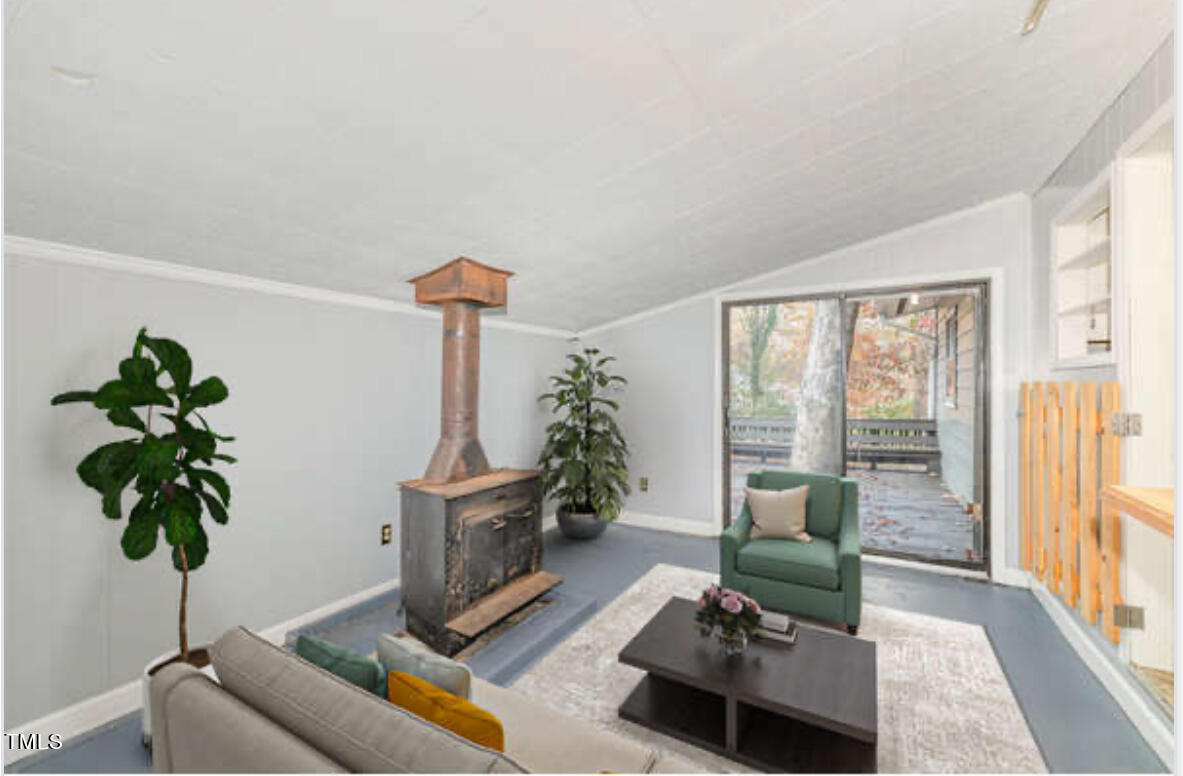 900 Dogwood Lane Raleigh, NC 27607 - Photo 7 of 22 2DA514E0-5130-4705-BC2B-4515DEA0CF63_1_2