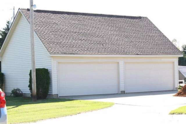 11177 Potter Road Flushing, MI 48433 - Photo 19 of 22 20449619-18.JPG