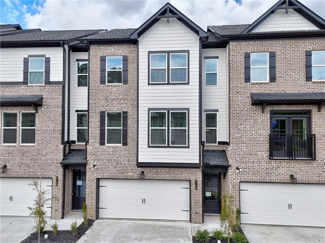 $419,950 | 5703 Urban Vlg Way, Unit 32, Tucker, GA 30084