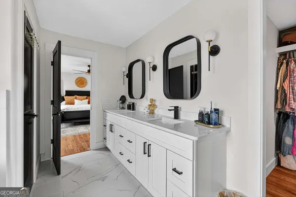 $499,900 | 569 Liberty Road, Hortense, GA 31543